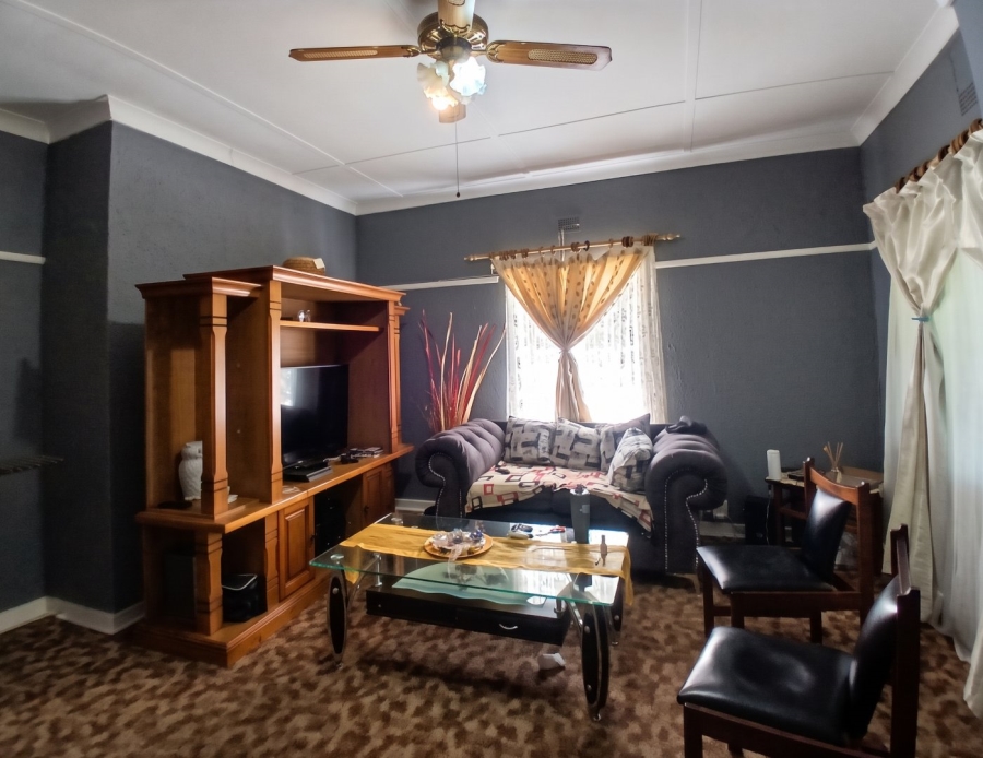 3 Bedroom Property for Sale in Noordhoek Free State